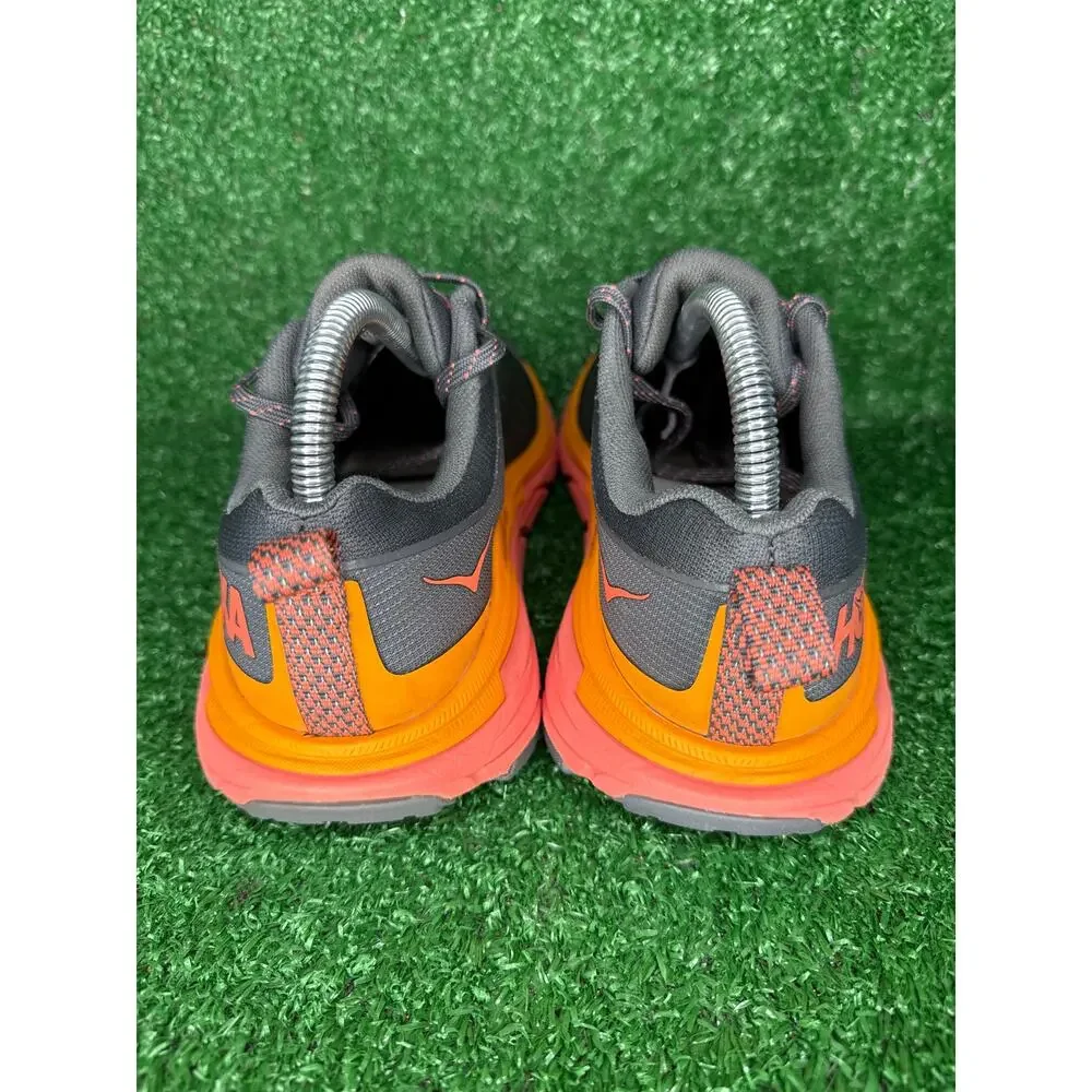 HOKA One One Challenger ATR 6 Women’s Size 7 Wide Running Shoes